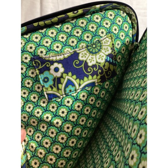 VERA BRADLEY Paisley Blue & Green Cloth Tech Case Zip Around Storage Bag - Picture 8 of 9